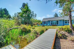 'canal Cottage' Retreat w/ Dock & Waterfront Views