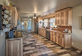 Charming Texas Home w/ Stunning Canyon Views!