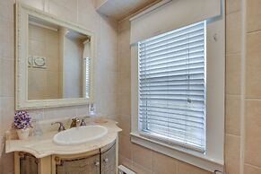 Charming Danbury Cottage w/ Lake Kenosia Access!