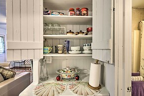 Charming Danbury Cottage w/ Lake Kenosia Access!