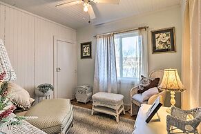 Charming Danbury Cottage w/ Lake Kenosia Access!