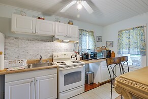 Charming Danbury Cottage w/ Lake Kenosia Access!