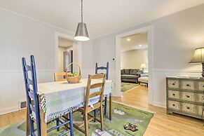 Charming Hamden Home: 2 Mi to Yale University