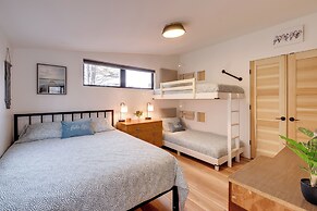 Clam Lake Vacation Rental w/ Deck & Shared Dock!