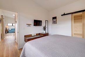 Clam Lake Vacation Rental w/ Deck & Shared Dock!