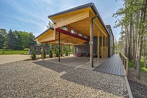 Clam Lake Vacation Rental w/ Deck & Shared Dock!