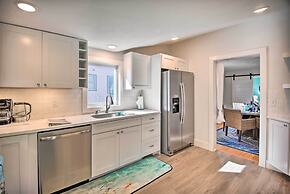 Chincoteague House w/ Enclosed Porch + Deck