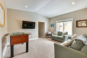 Convenient Fraser Townhome w/ Hot Tub, Near Hikes!