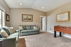 Convenient Fraser Townhome w/ Hot Tub, Near Hikes!