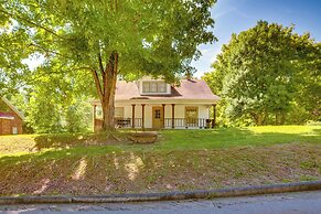 Classic Stewart Home ~ 2 Mi To Boat Launch!