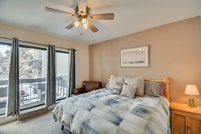 Comfy Avon Condo w/ Pool + Eagle River Views!