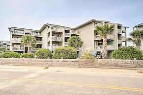 Coastal Condo w/ Pool Access - Steps to Beach