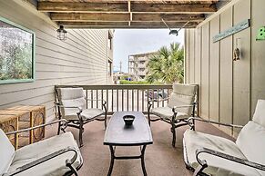 Coastal Condo w/ Pool Access - Steps to Beach