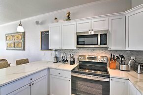 1 Min Walk to Beach: A Surfside Beach Favorite!