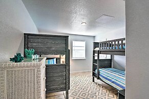 1 Min Walk to Beach: A Surfside Beach Favorite!