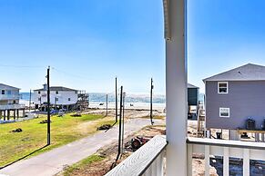 1 Min Walk to Beach: A Surfside Beach Favorite!