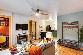 Cozy Red River Getaway - Walk to Main Street