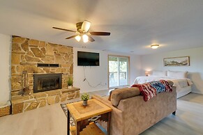 Eureka Springs Gem: 2 Decks, Mtn + Lake Views