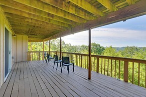 Eureka Springs Gem: 2 Decks, Mtn + Lake Views