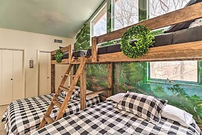 Eureka Springs Gem: 2 Decks, Mtn + Lake Views