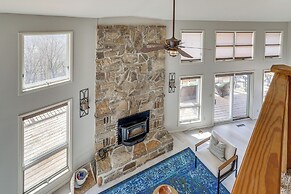 Eureka Springs Gem: 2 Decks, Mtn + Lake Views
