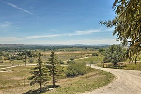 Exquisite Log Home With Lander Valley Views!