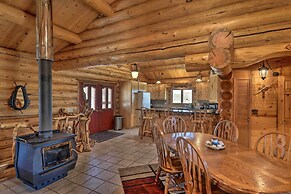 Exquisite Log Home With Lander Valley Views!