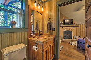 Cozy Ruidoso Cottage w/ Deck - 10 Min to Village!