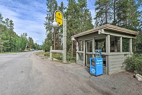 Cozy-chic Keystone Getaway: 2 Mi to Slopes!