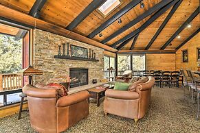 Cozy 'grand Woodland' Cabin w/ Mountain Views