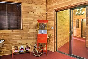 Cozy 'grand Woodland' Cabin w/ Mountain Views