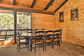 Cozy 'grand Woodland' Cabin w/ Mountain Views