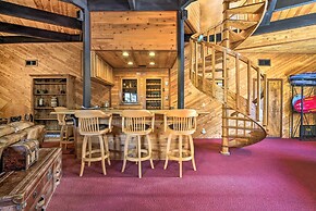 Cozy 'grand Woodland' Cabin w/ Mountain Views