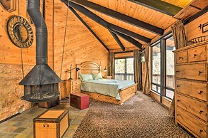 Cozy 'grand Woodland' Cabin w/ Mountain Views