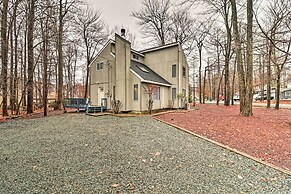 Family-friendly Tobyhanna Home w/ Game Room!