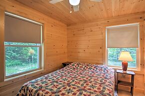 'the Cedars' Cabin w/ Beach Access on Panther Pond