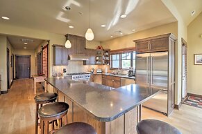 Downtown Condo Near Whitefish Resort & Lake!