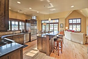 Downtown Condo Near Whitefish Resort & Lake!