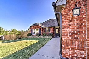 Claremore Getaway ~ 2 Mi to Historic District