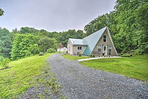 Gorgeous A-frame Cabin w/ Scenic Hilltop View