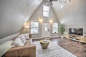 A-frame Cabin w/ Hot Tub: 5 Mi to Waterford!