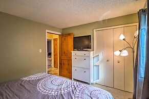 Walk to Slopes: Dtwn Breckenridge Condo on Main St