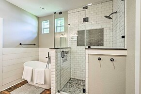 Historic + Fully Renovated Waxahachie Home!