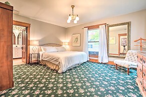 Historic Gaylord Home in Heart of Downtown!