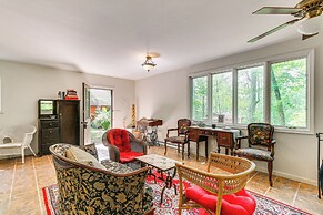 Cozy Appalachian Getaway: 5 Mi to Prospect Peak!