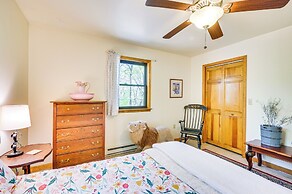 Cozy Appalachian Getaway: 5 Mi to Prospect Peak!