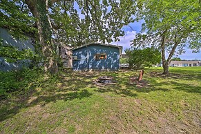 Walk to Lake: Historic Disney Home