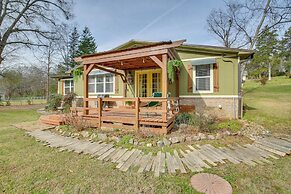 Home w/ Ouachita River & Lake Hamilton Access