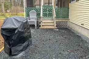 Pool Access + Fire Pit: Ocean Pines Retreat!