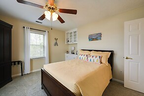 Dock & Kayaks: Lakefront Roanoke Rapids Home